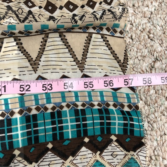 Geometric Patterned Tunic with Blue Accents - Picture 10 of 11